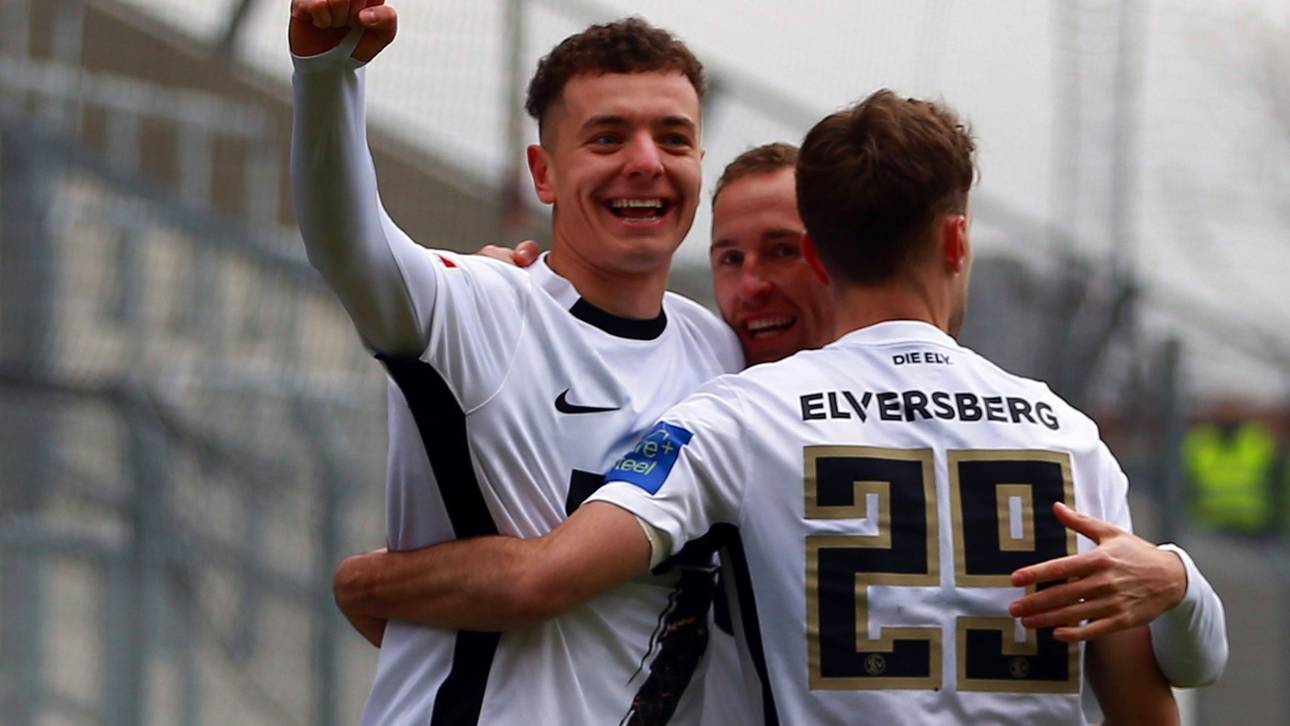 Torjäger trifft, Elversberg träumt weiter