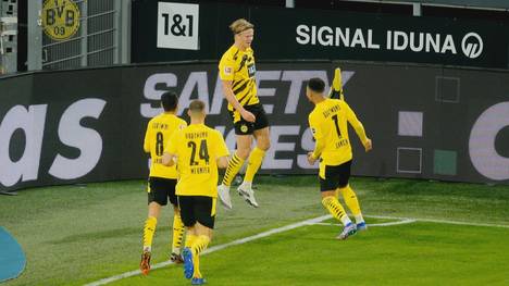 Nach dem 3:0-Derbysieg feiert der Ex-Dortmunder Kevin Großkreutz besonders Erling Haaland - und hat eine besondere Belohnung für ihn.