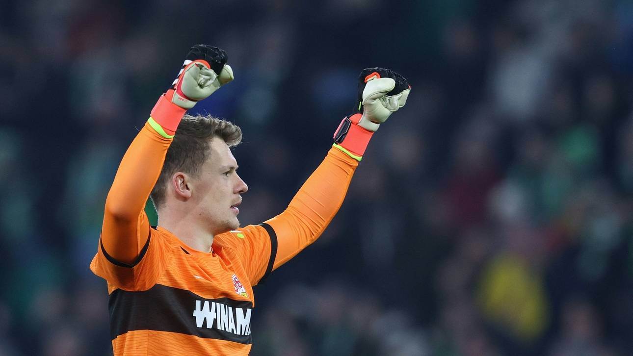 Nübel verlängert bei Bayern und bleibt in Stuttgart