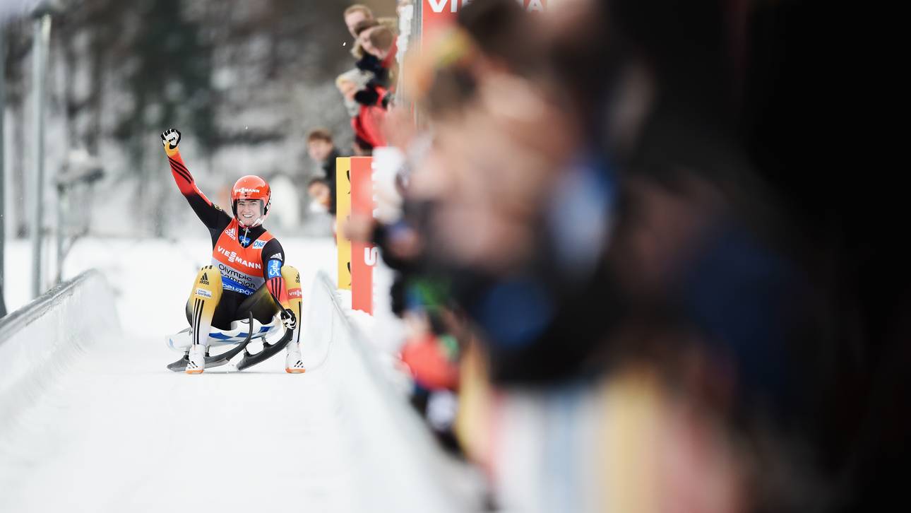 Geisenberger führt siegreiches Trio an