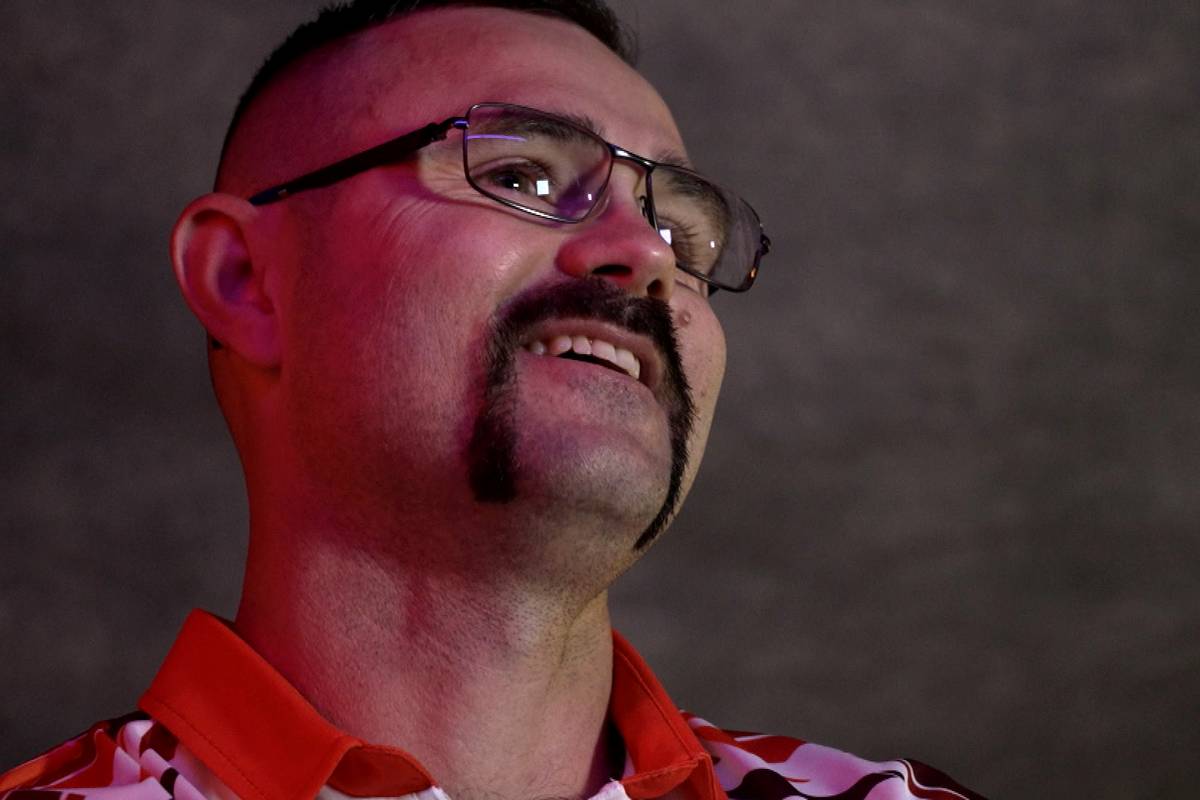 Diese Frage bringt Darts-Ass Heta in die Zwickmühle