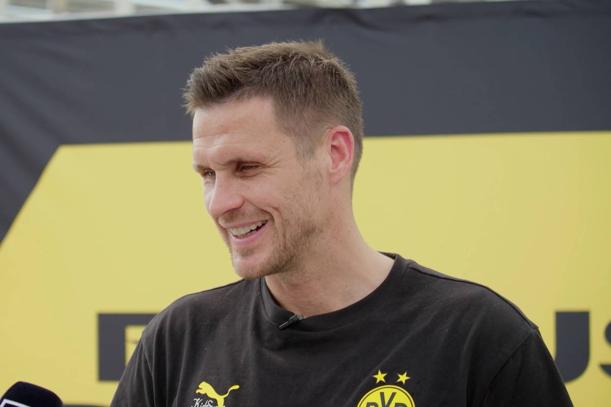 Während der BVB bei der Klub-WM aktiv ist, hat Sebastian Kehl die Aufgabe, das Team am Transfermarkt zu verstärken.