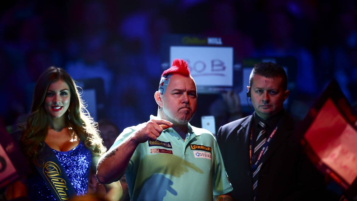 Peter Wright trägt kein Outfit zweimal - und das will was heißen