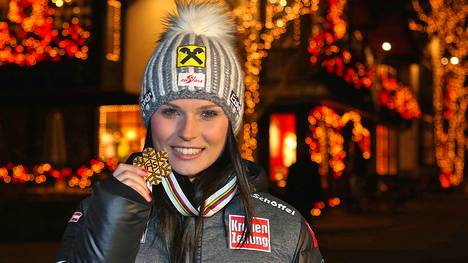 Olympiasiegerin Anna Fenninger holte bei der Ski-WM in Vail den Titel im Super G