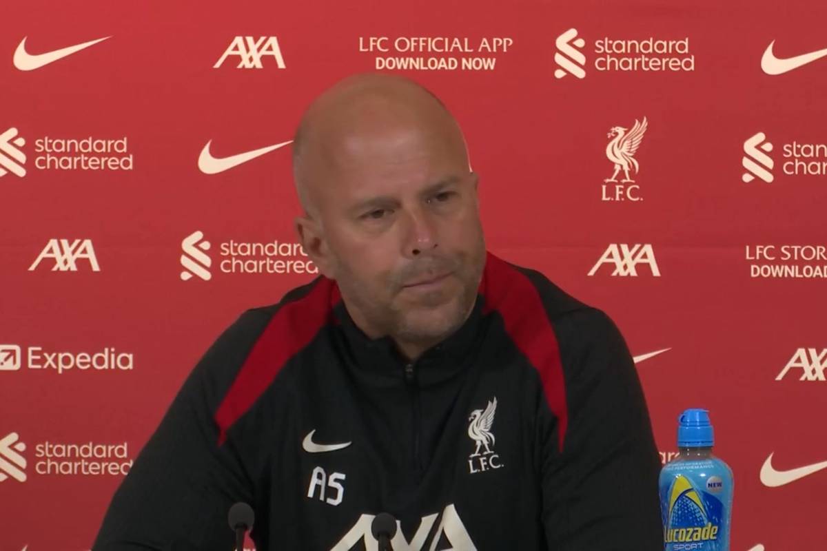 Liverpool Trainer Arne Slot spricht über den Tag als Liverpool Meister wurde und über die berühmteste Person, die ihm gratuliert hat.