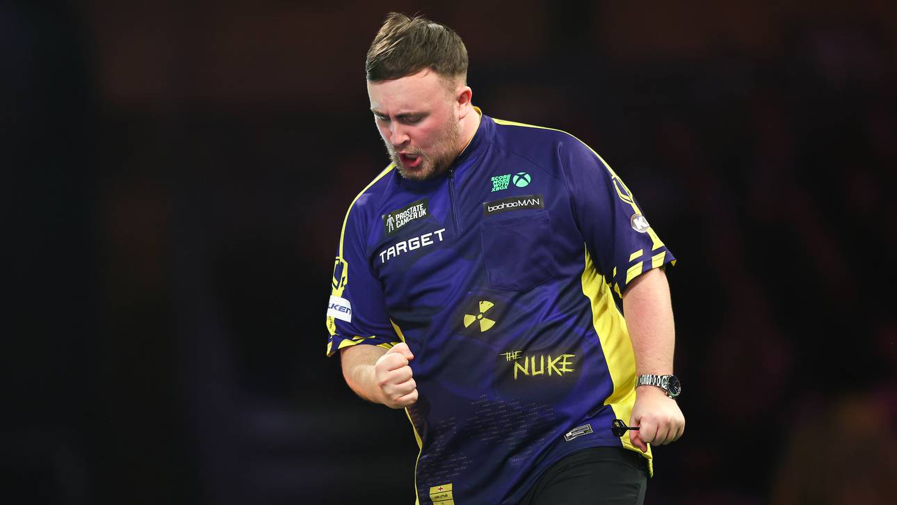 Luke Littler steht bei der Darts-WM im Finale