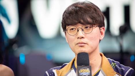 CoreJJ muss weiter auf seine Green Card warten 