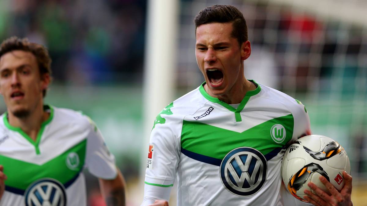Und der VfL liefert: Julian Draxler gelingt die Führung