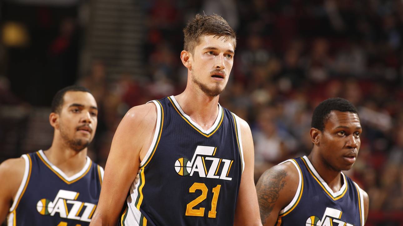 Pleiß kämpft in NBA um Anschluss