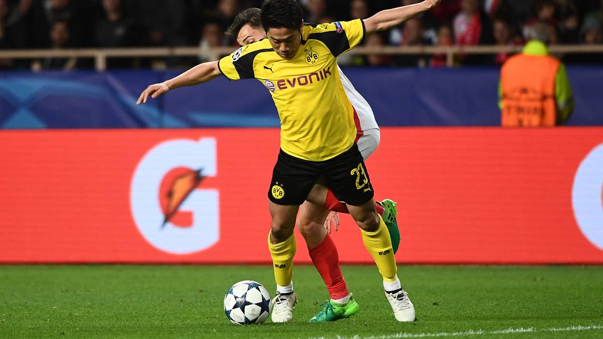SHINJI KAGAWA: In viele Offensivaktionen der Dortmunder eingebunden, ohne die ganz großen Glanzlichter zu setzen. Hatte schon bessere Spiele im BVB-Dress - SPORT1-Note: 4