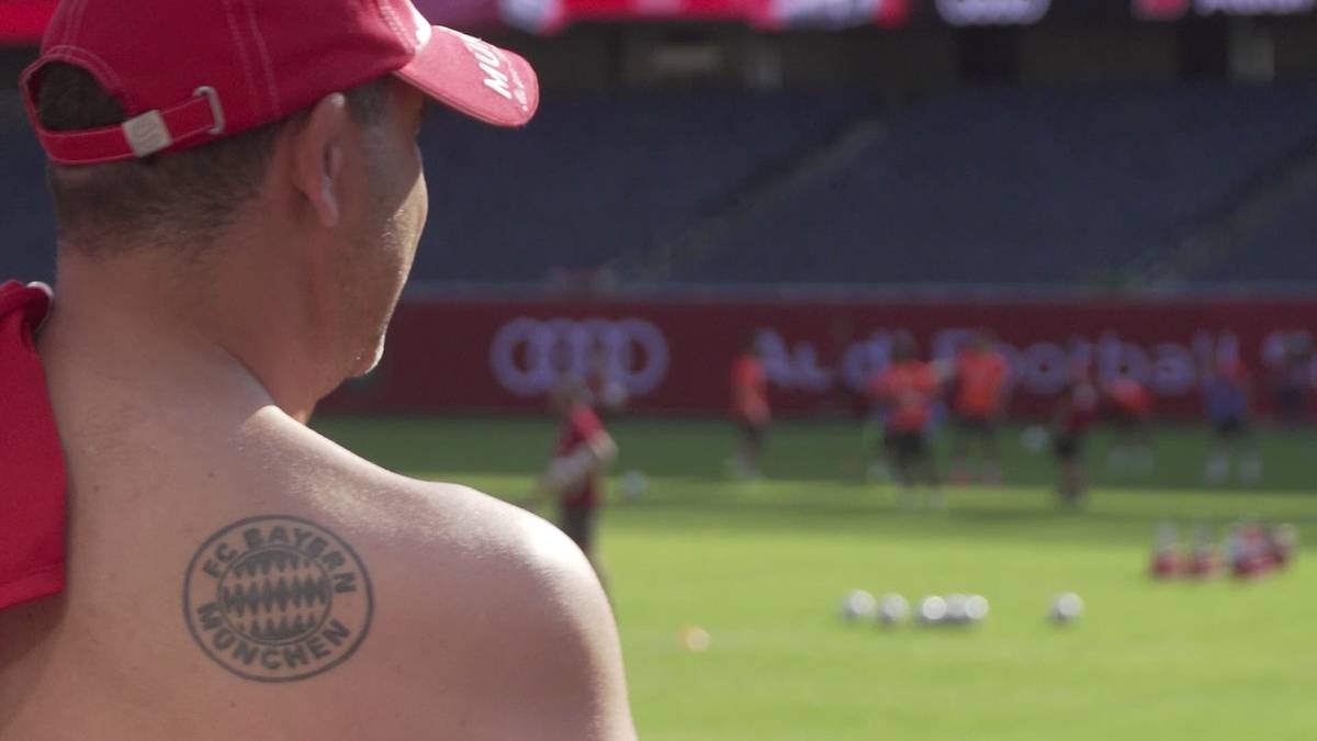 Klar ist: Auch fern der Heimat werden die Gäste aus München selbst bei den Trainingseinheiten begeistert empfangen