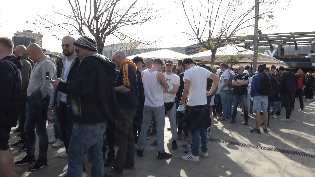 Fans von Eintracht Frankfurt bekommen keine Ticktes für das Spiel gegen Barca