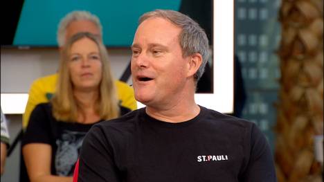 Der FC Bayern legt den besten Saisonstart der Liga-Geschichte hin. Sind die Münchner überhaupt zu stoppen? St. Paulis Präsident Oke Göttlich wagt eine Prognose.