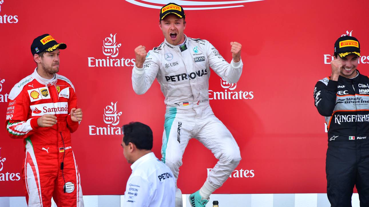 Cooler Rosberg nutzt Hamiltons Schwäche