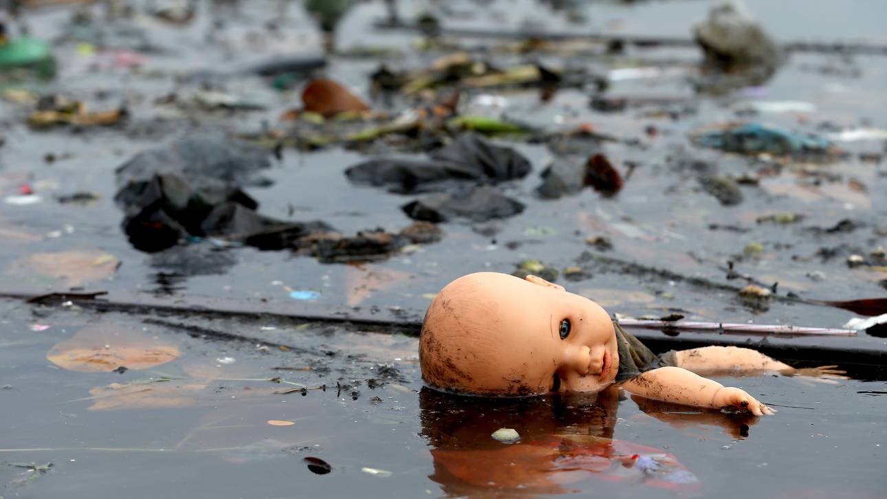 Rio: Segler trainieren in Ekel-Wasser