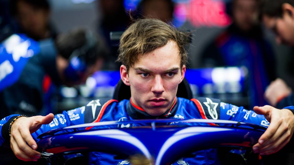 Pierre Gasly (Toro Rosso): "Es ist ein Graus, in das Auto einzusteigen und wieder herauszukommen. Mein Overall ist bereits eingerissen. Wir werden einige brauchen"