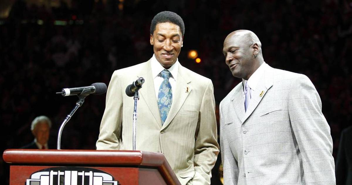 Nba Terrible Player Scottie Pippen Deals Against Michael Jordan Archysport 