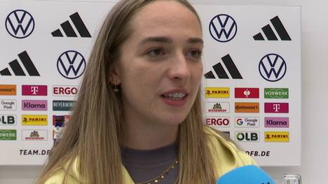 Vor dem Start der Frauen-EM in der Schweiz spricht die deutsche Nationalspielerin Sophia Kleinherne bei SPORT1 über ihr EM-Ziel und Gespräche mit Mario Götze.