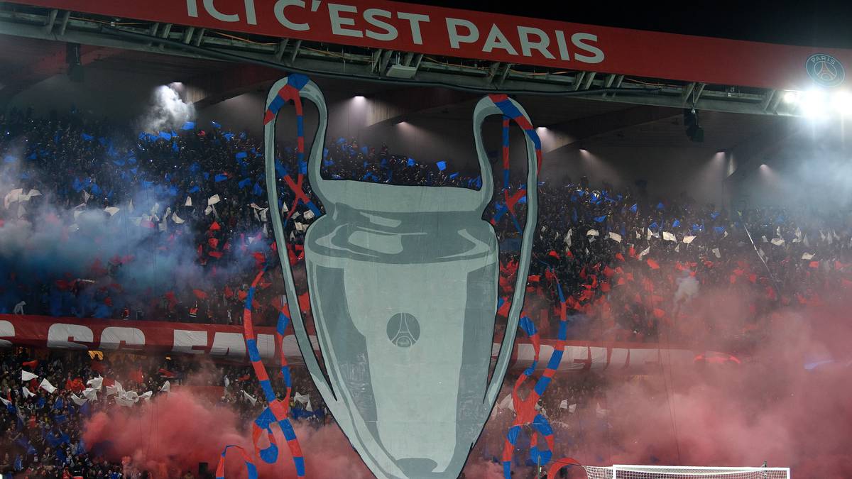 Doch nach dem Debakel in Barcelona und dem Aus gegen Real Madrid verbindet PSG viel Negatives mit der Königsklasse. Der größte internationale Triumph des Vereins ist der Gewinn des Europapokals der Pokalsieger 1996. Daher kann Tuchel bei Erfolgen in der Champions League viel Kredit bei Fans und Bossen sammeln