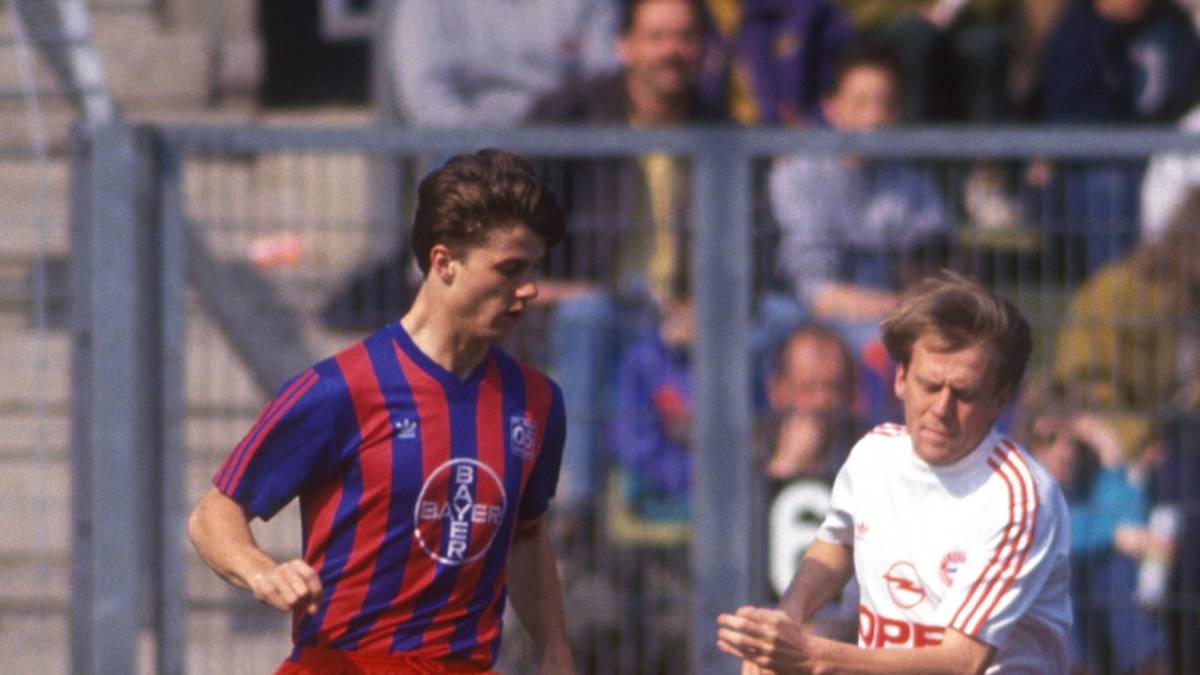 BRIAN LAUDRUP, dänischer Europameister von 1992 kam drei Jahre vorher von Bröndby IF für 500.000 Euro. Der Rechtsaußen ging nur ein Jahr später für 3 Mio. zum FC Bayern, später u.a. Milan, Chelsea, Glasgow Rangers, Ajax. Bruder von Michael Laudrup, 35 Spiele, sechs Tore, zwei Assists für Bayer - Dribbelkünstler, Frauenschwarm