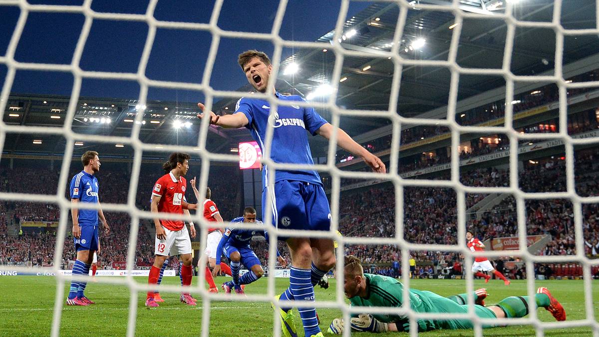1. FSV Mainz 05 v FC Schalke 04 - Bundesliga-Klaas-Jan Huntelaar