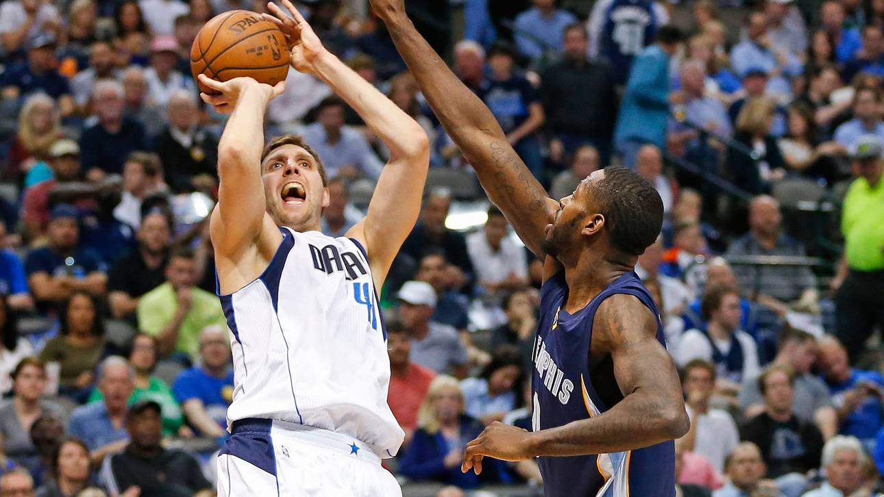 Playoffs fast fix, Mavs verlieren Star