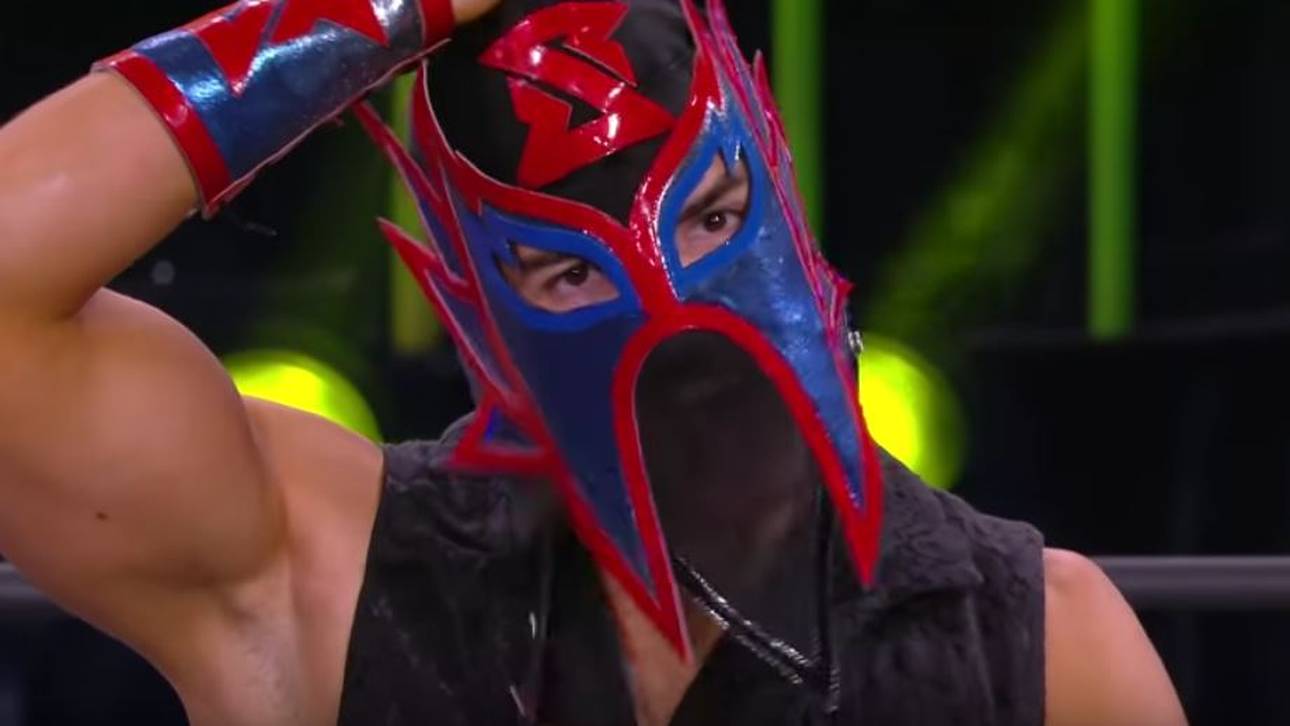 AEW: Maskenmann entscheidet Match