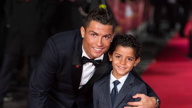 Cristiano Ronaldos Sohn zieht Papa mit Real MadridKollege Bale auf