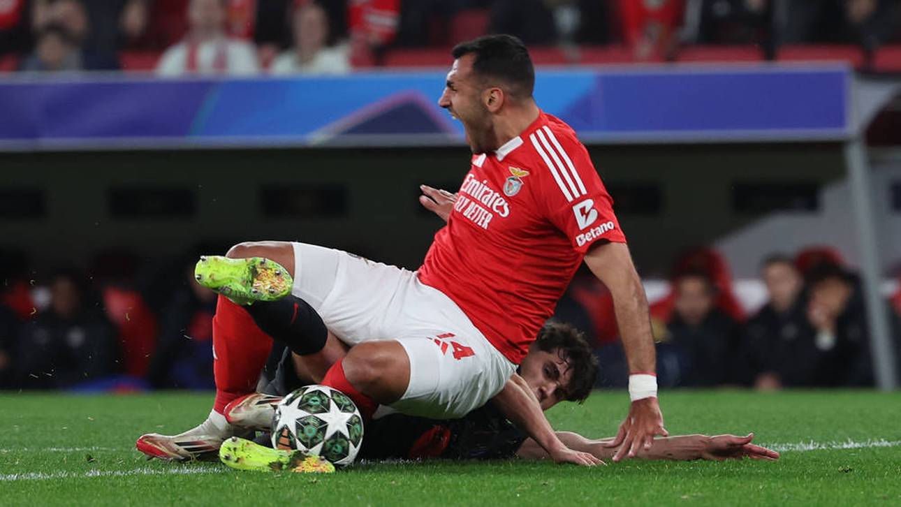 Barca triumphiert in Unterzahl