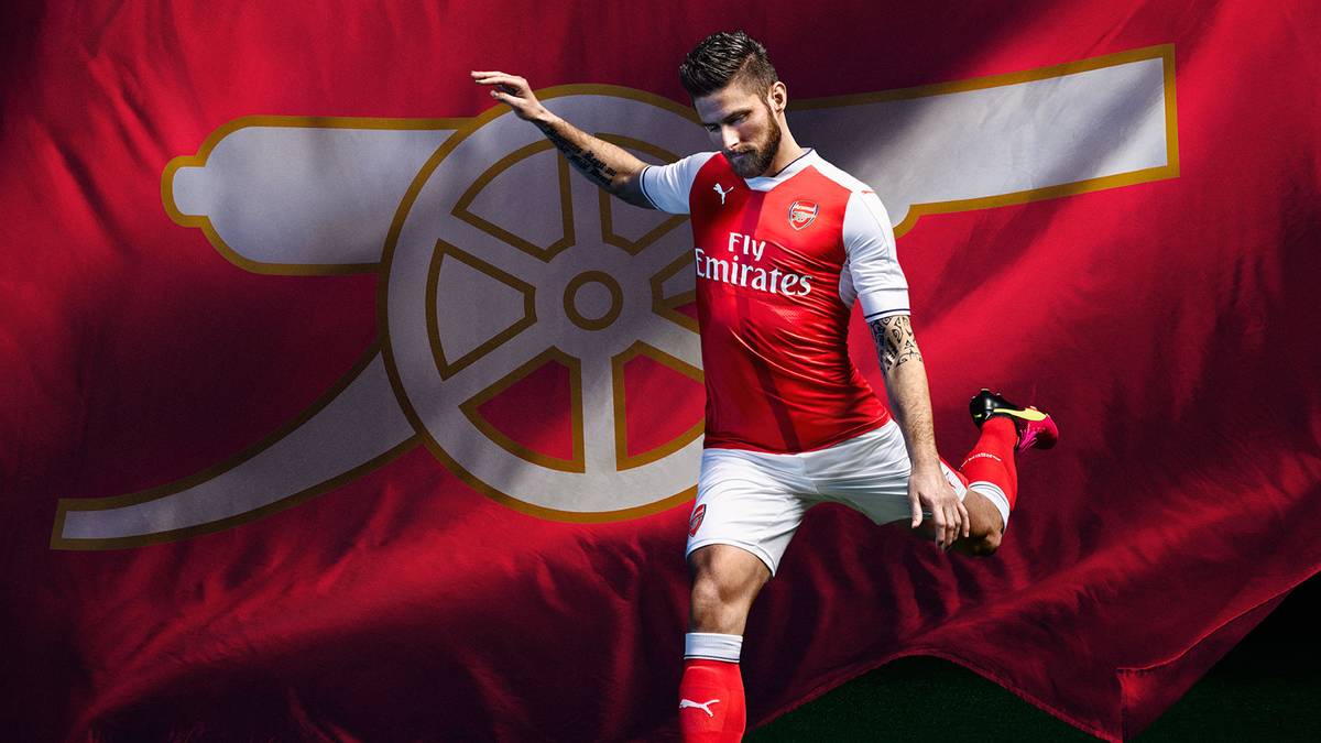 Als erstes fällt der vertikal über die Brust laufende Streifen auf, der für mehr Dynamik sorgen soll. Die Ärmel sind wie beim alten Trikot weiß abgesetzt und von Puma mit einem Streifen versehen. Der Kragen bleibt im Gegensatz zum aktuellen Trikot geschlossen