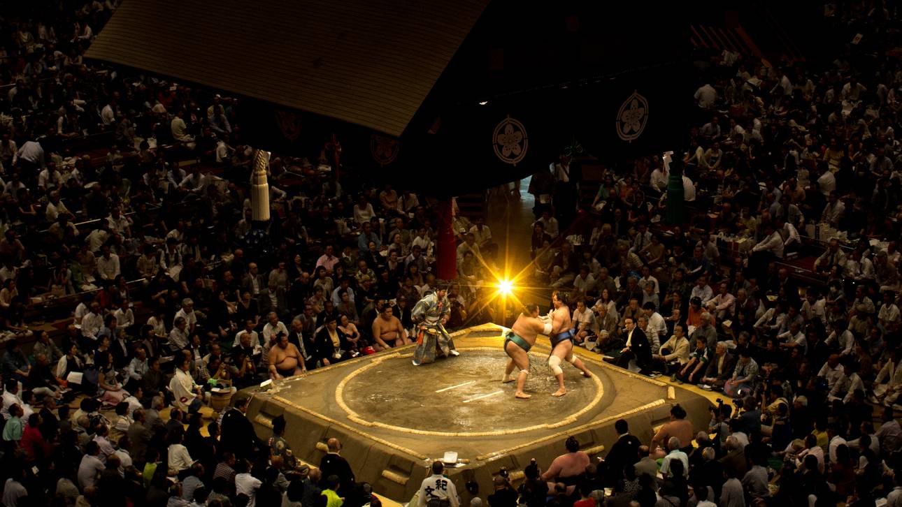 Hohe Geldstrafe für Sumo-Ringer