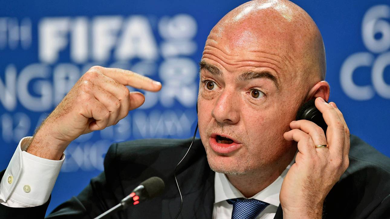 FIFA-Chef droht Suspendierung