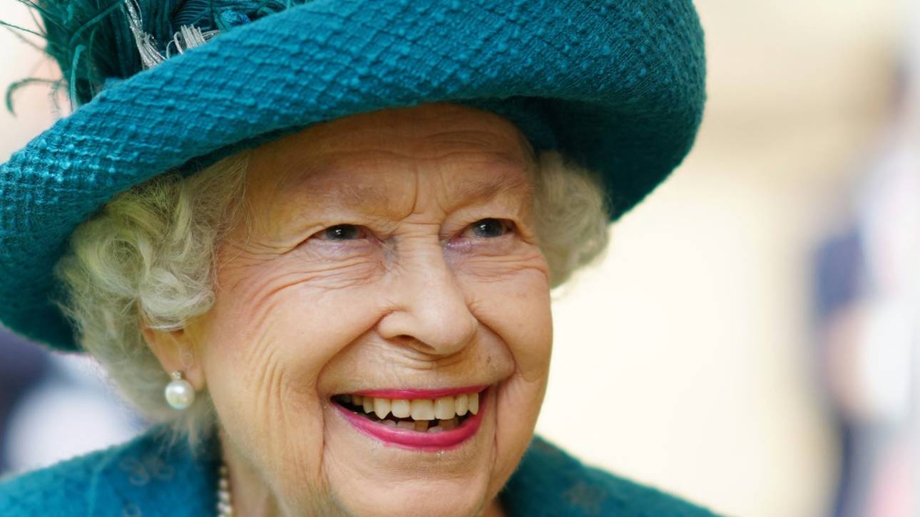 Queen wünscht England Glück