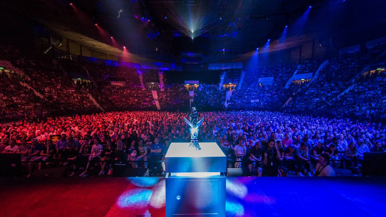 Mehr LCS ab dem Summer Split 2016