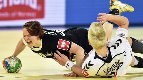 Deutschland-Montenegro-Handball EM Frauen