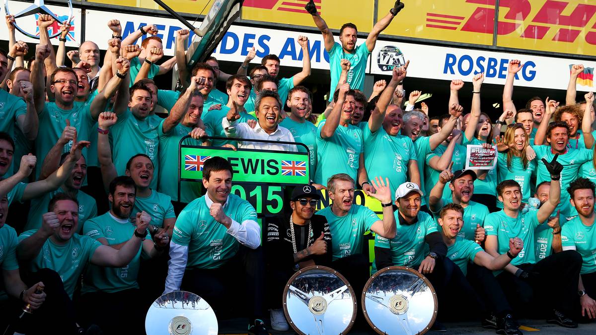TOP - MERCEDES: Im Rausch der Titelgewinne wurden die Beine nicht hochgelegt. Verdienter Lohn mit Doppel-Pole und Doppelsieg. Die Dominanz kann man ihnen nicht anlasten, sie haben schlichtweg seriös weiterentwickelt auf einer gesunden Basis