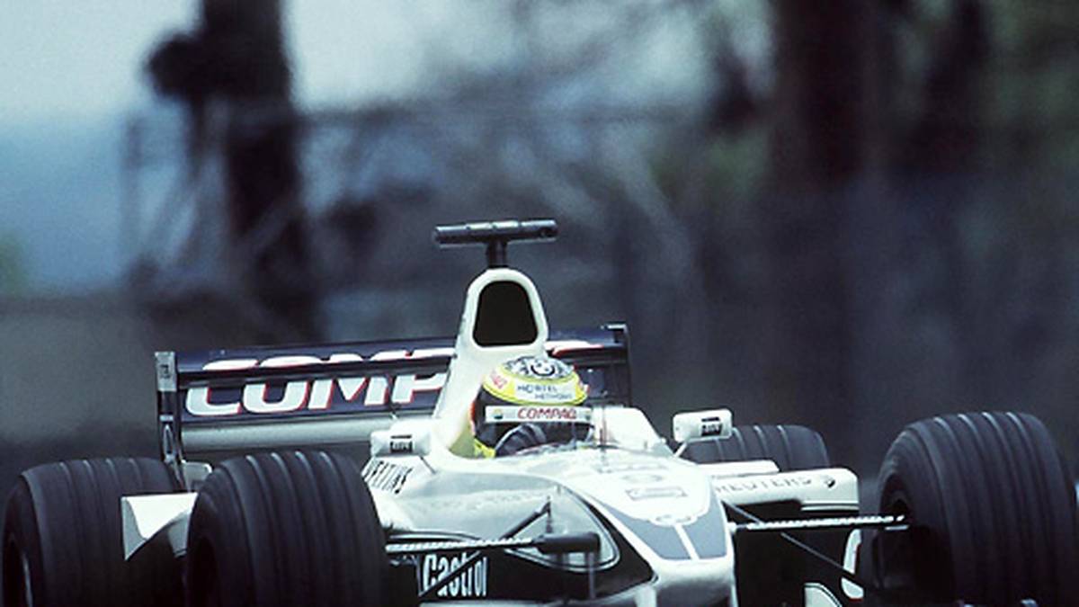 1999 wechselt er zu Williams, das ein Jahr später durch den Einstieg von BMW zum Werksteam wird und damit über einen stärkeren Motor verfügt