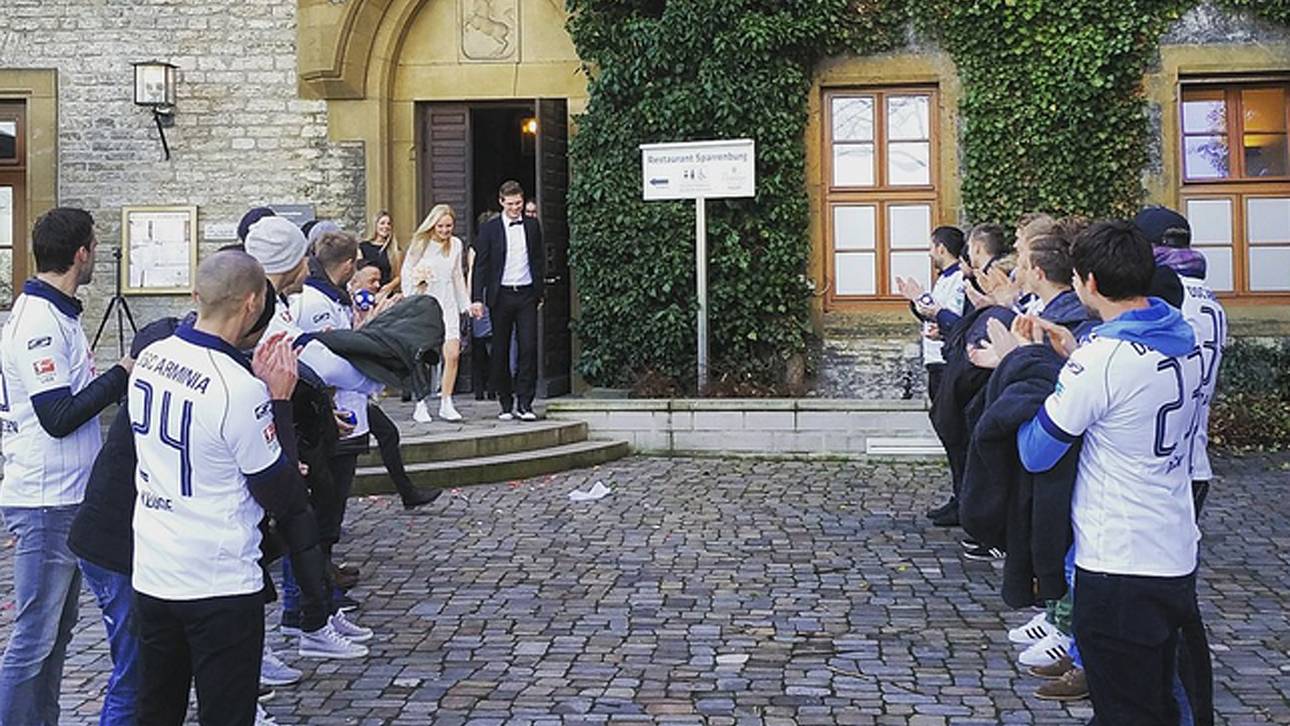 Arminia-Profis stehen Spalier für Klos