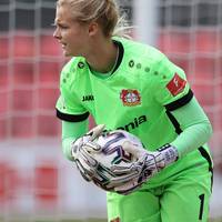 Fußball-Bundesligist Bayer Leverkusen muss seine Rekordspielerin und langjährige Stammtorhüterin Anna Klink ziehen lassen.