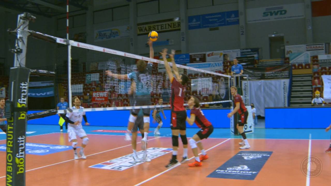 Volleyball Bundesliga: Powervolleys Düren siegen frech gegen die Bisons Bühl