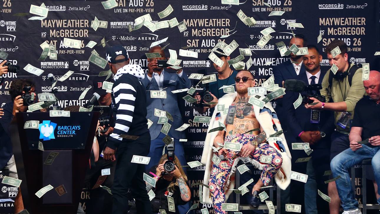 Mayweather wirft mit Geldscheinen