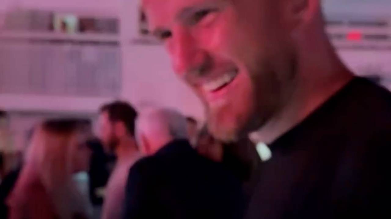 Kurios: Ex Bayern-Spieler lernt auf einer Party Französisch