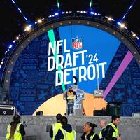 In der NFL steht der Draft 2024 an: Hier gibt es alle Infos zur Talente-Auswahl in den nächsten drei Nächsten. Auch zwei Deutsche hoffen.