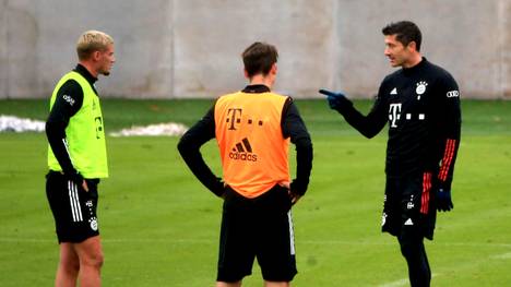 Die beiden Bayern-Profis sind im Training aneinandergeraten. Anschließend gab es aber versöhnliche Töne. 
