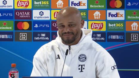 Bayerns Trainer Vincent Kompany wird auf der Pressekonferenz vor dem Champions-League-Rückspiel gegen Real Madrid aus seinen "Hype" angesprochen. Der Coach bleibt bescheiden.