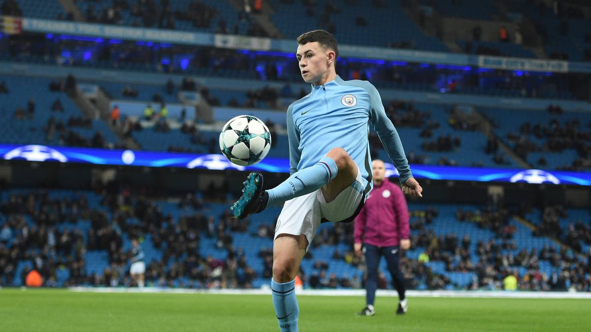 PHIL FODEN (ENG, 17 - Manchester City): Pep Guardiola bezeichnet den jungen Briten als Geschenk. Neben einem Einsatz in der Premier League kommt der U17-Weltmeister bereits auf zwei Spiele in der Königsklasse