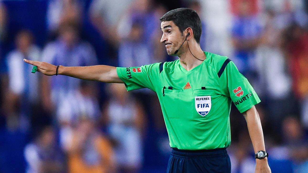 Spanier pfeift Bayern-Spiel