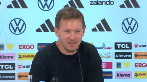 Julian Nagelsmann attestiert Lennart Karl eine "gute Leistung". Ein ausdrückliches Lob des Bundestrainers holte sich auch Leroy Sané ab. 