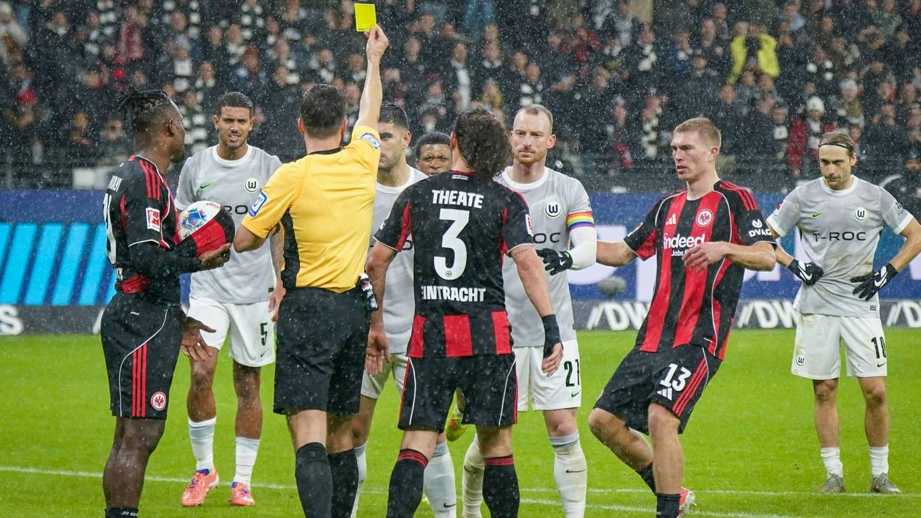 Im Spiel der SGE kam es spät zu einem Elfmeter-Streit