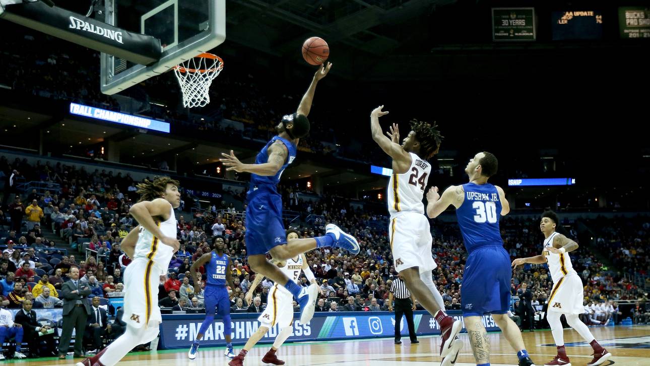 Middle Tennessee mit Auftakt-Coup